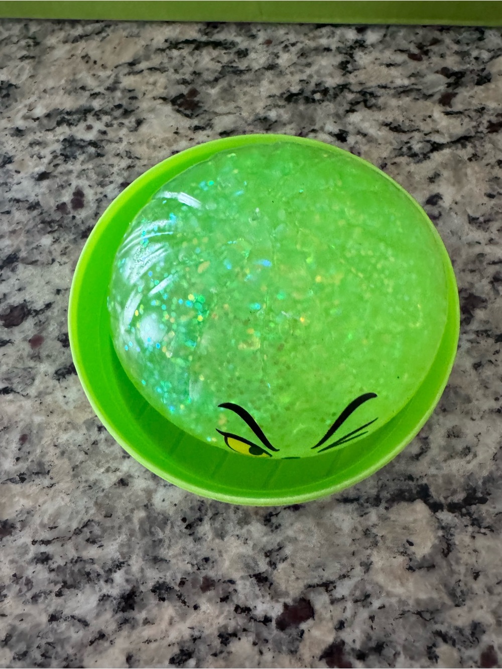 The Grinch Green Glitter Squishy Dumpling Winking Face with Storage Case - Picture 6 of 10